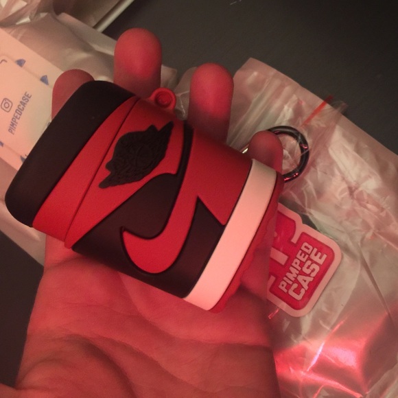 Air jordan AirPod case - Picture 2 of 4